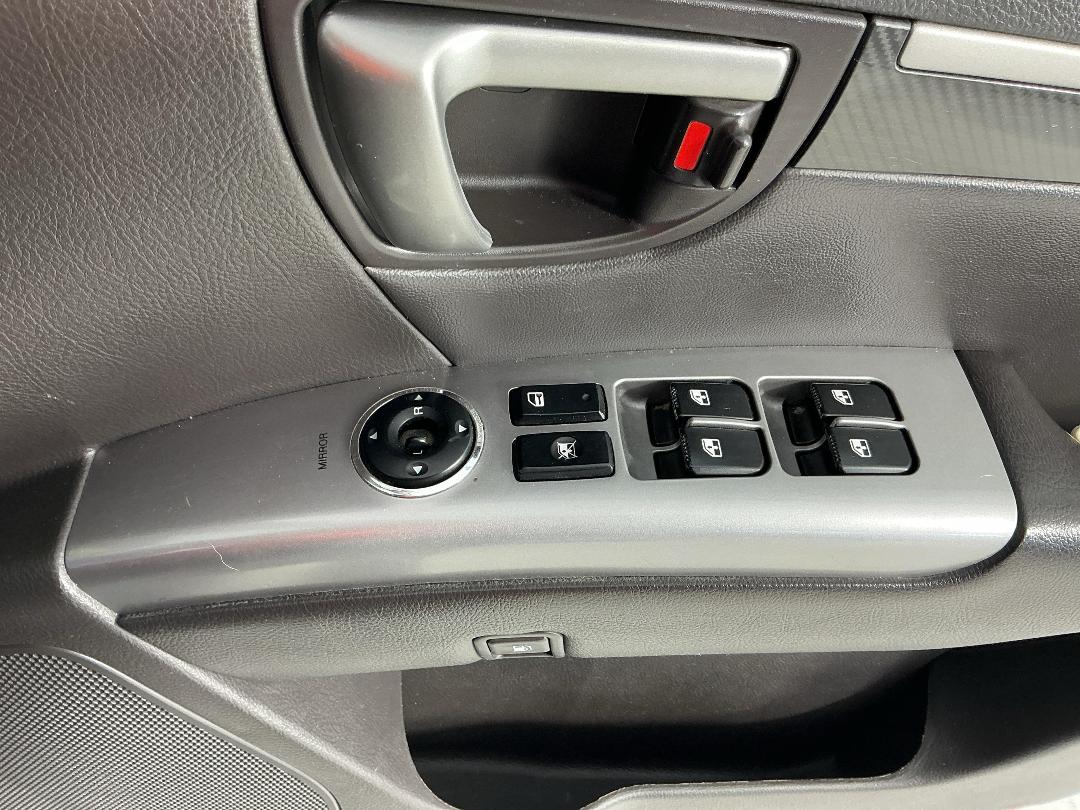 Photo '26' of Hyundai Santa FE Photo '26' of Hyundai Santa FE