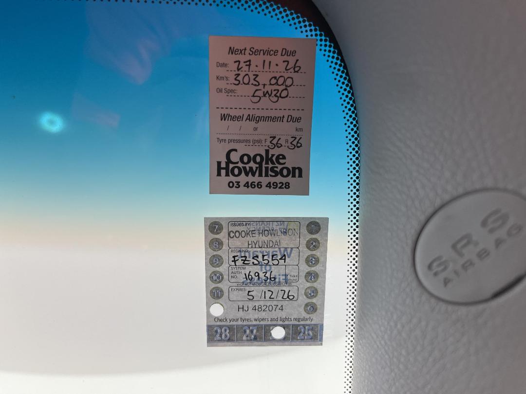 Photo '29' of Hyundai Santa FE