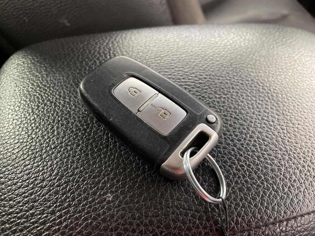 Photo '22' of Hyundai Santa FE Photo '22' of Hyundai Santa FE