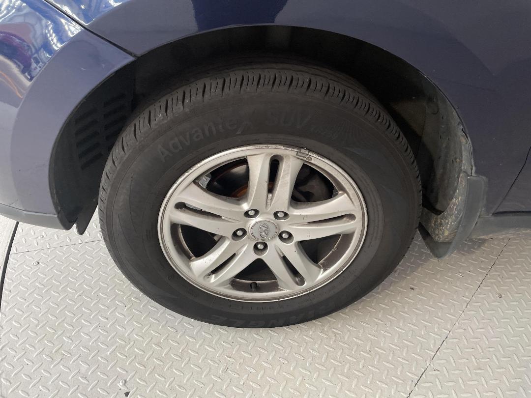 Photo '10' of Hyundai Santa FE