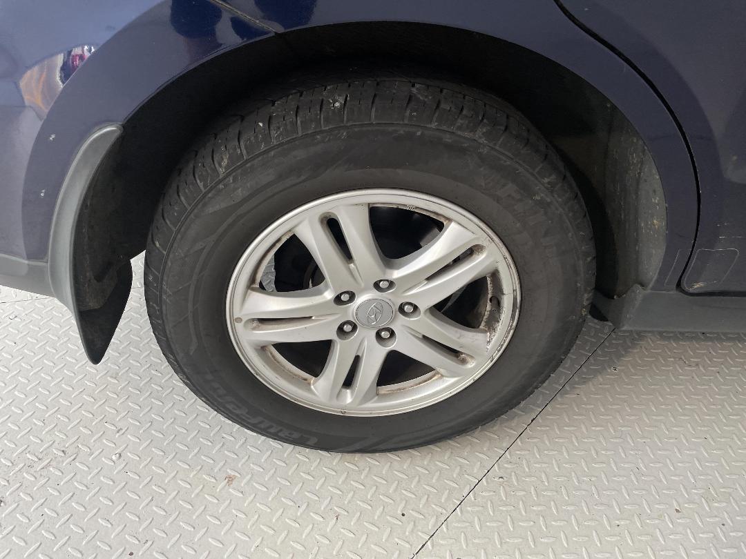 Photo '12' of Hyundai Santa FE