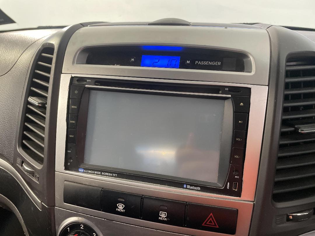 Photo '29' of Hyundai Santa FE