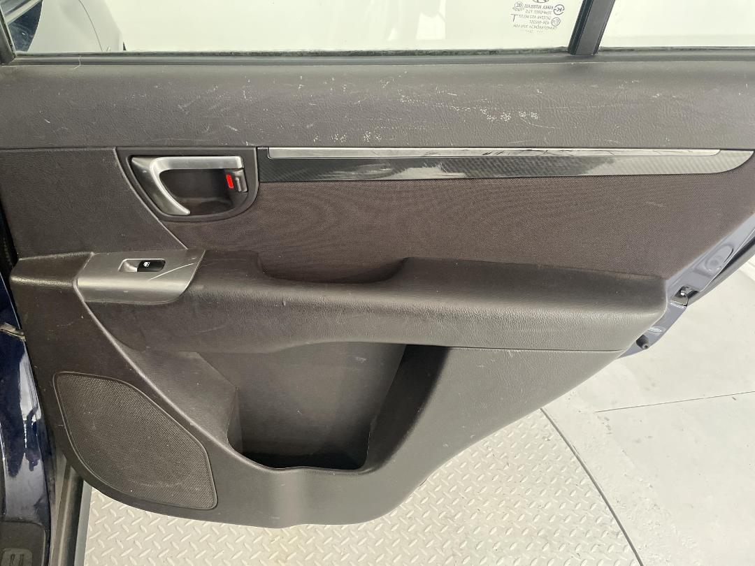 Photo '19' of Hyundai Santa FE