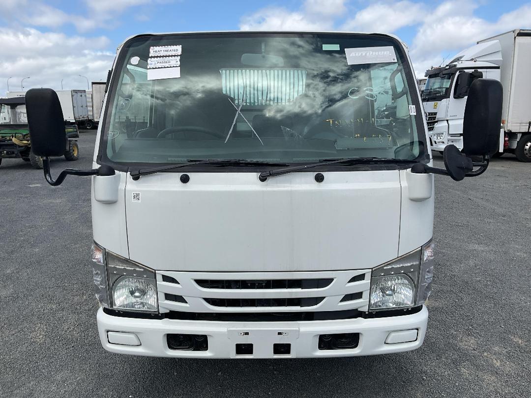 Photo '10' of Isuzu ELF Tipper