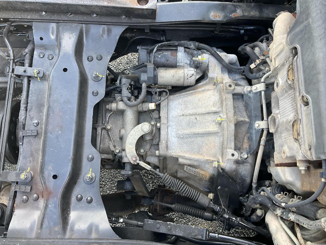 Photo '28' of Isuzu ELF Tipper