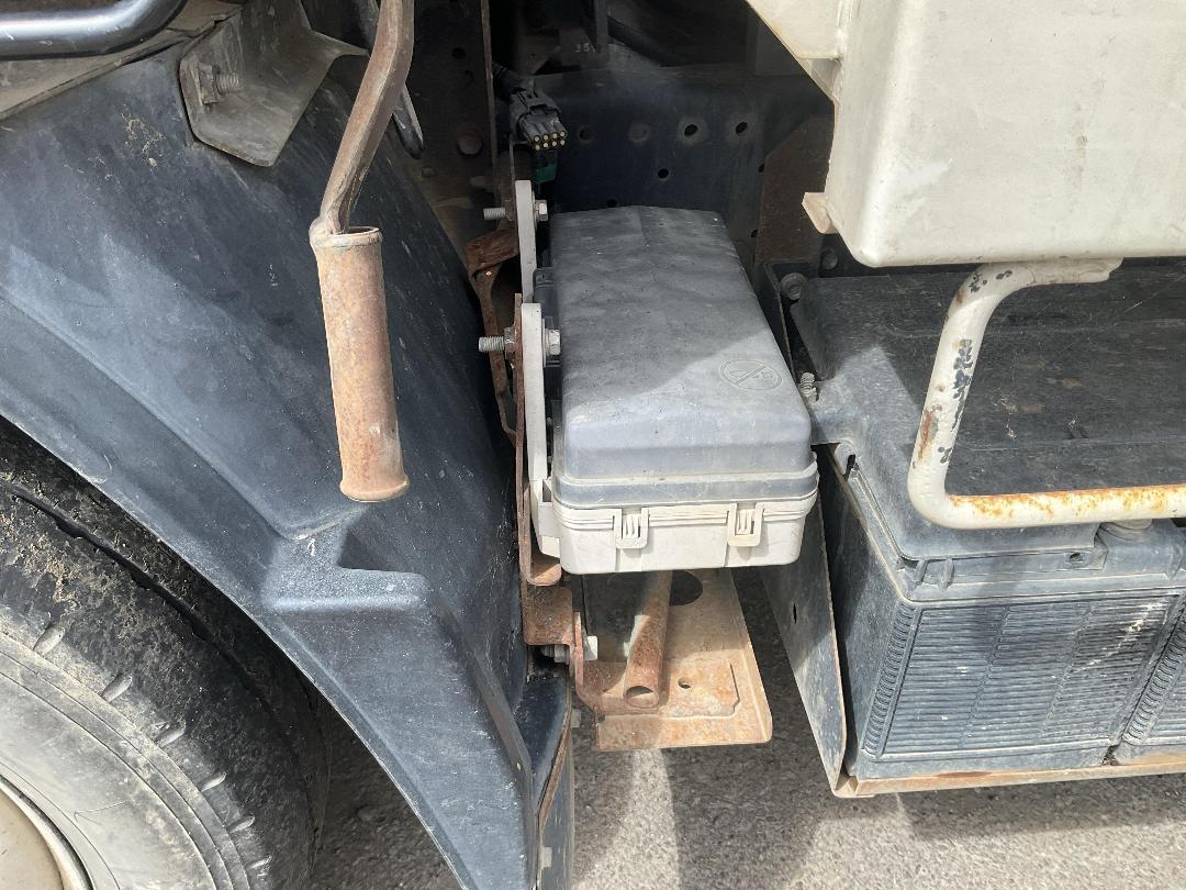 Photo '33' of Isuzu ELF Tipper Photo '33' of Isuzu ELF Tipper