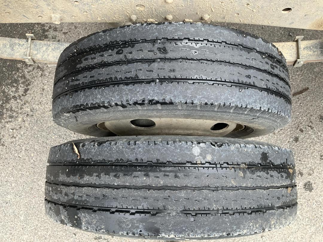 Photo '40' of Isuzu ELF Tipper Photo '40' of Isuzu ELF Tipper