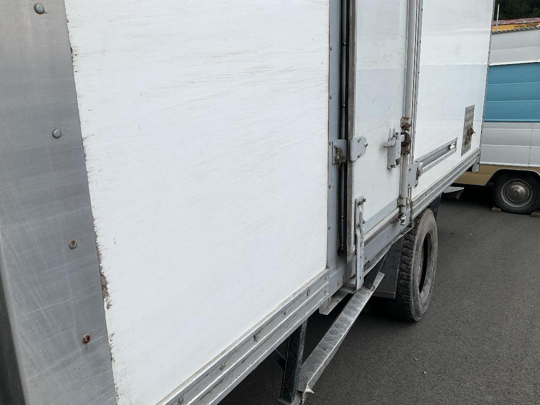 Photo '6' of Isuzu ELF NPR75N Chiller