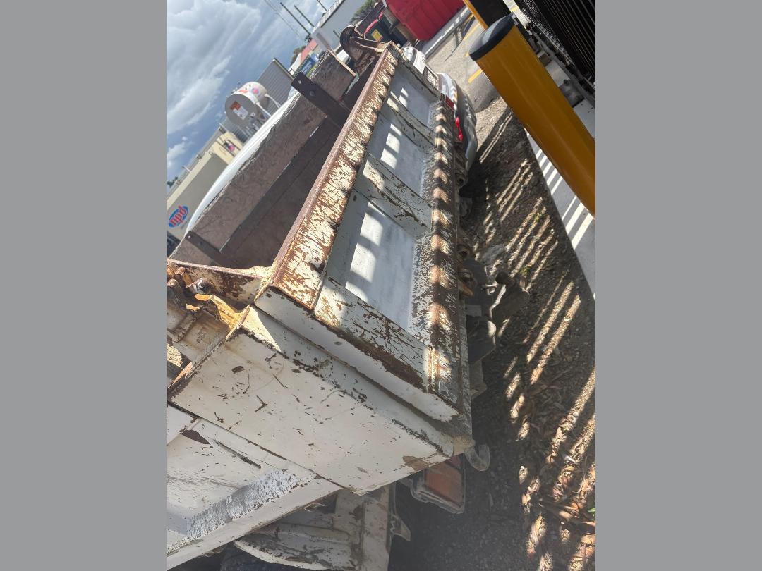 Photo '6' of Isuzu ELF Other Truck Photo '6' of Isuzu ELF Other Truck