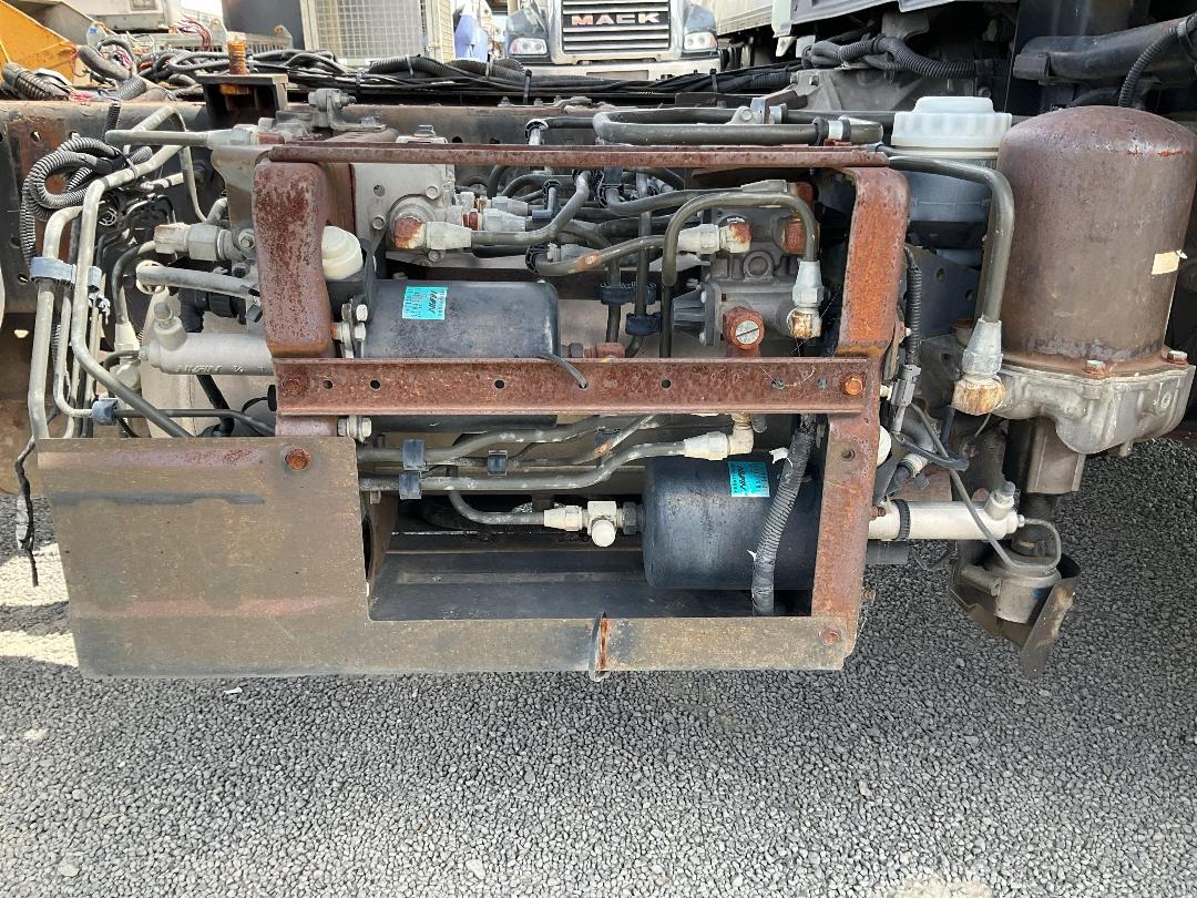 Photo '33' of Isuzu F Series FSR700 Cab Chassis