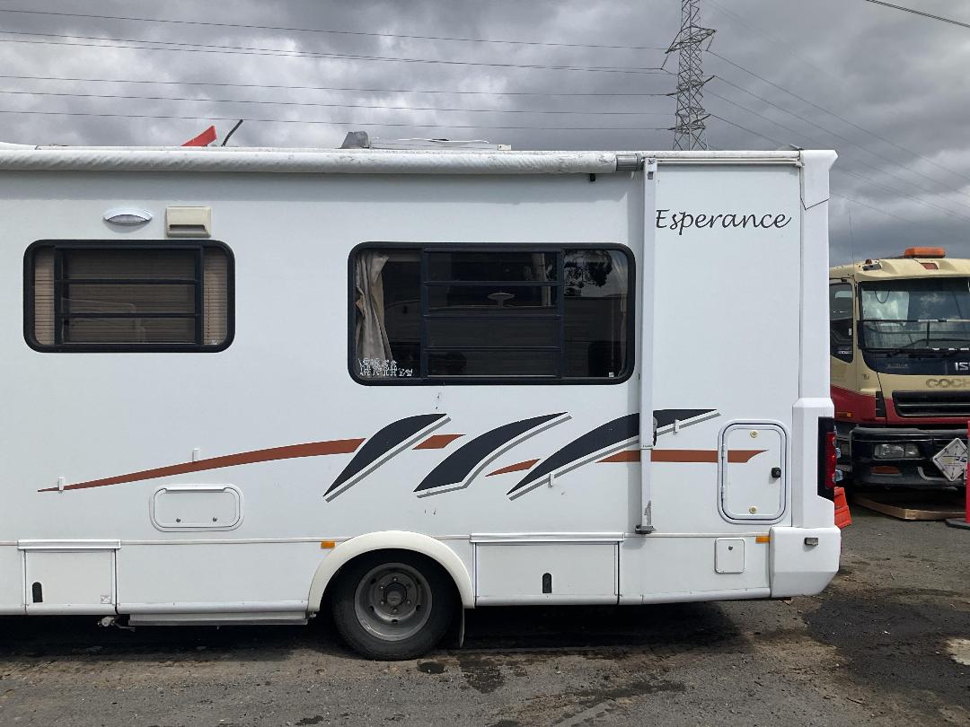 Photo '4' of Iveco Daily WINNEBAGO RV Motorhome Photo '4' of Iveco Daily WINNEBAGO RV Motorhome