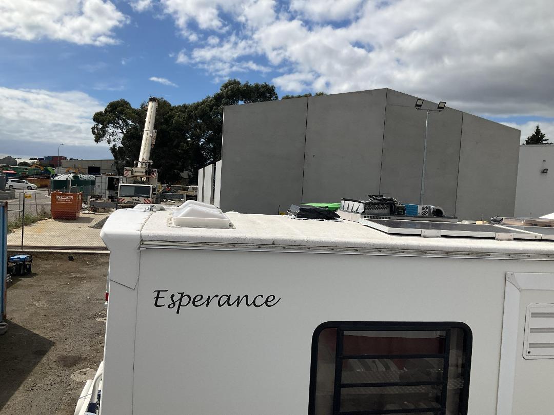 Photo '18' of Iveco Daily WINNEBAGO RV Motorhome Photo '18' of Iveco Daily WINNEBAGO RV Motorhome