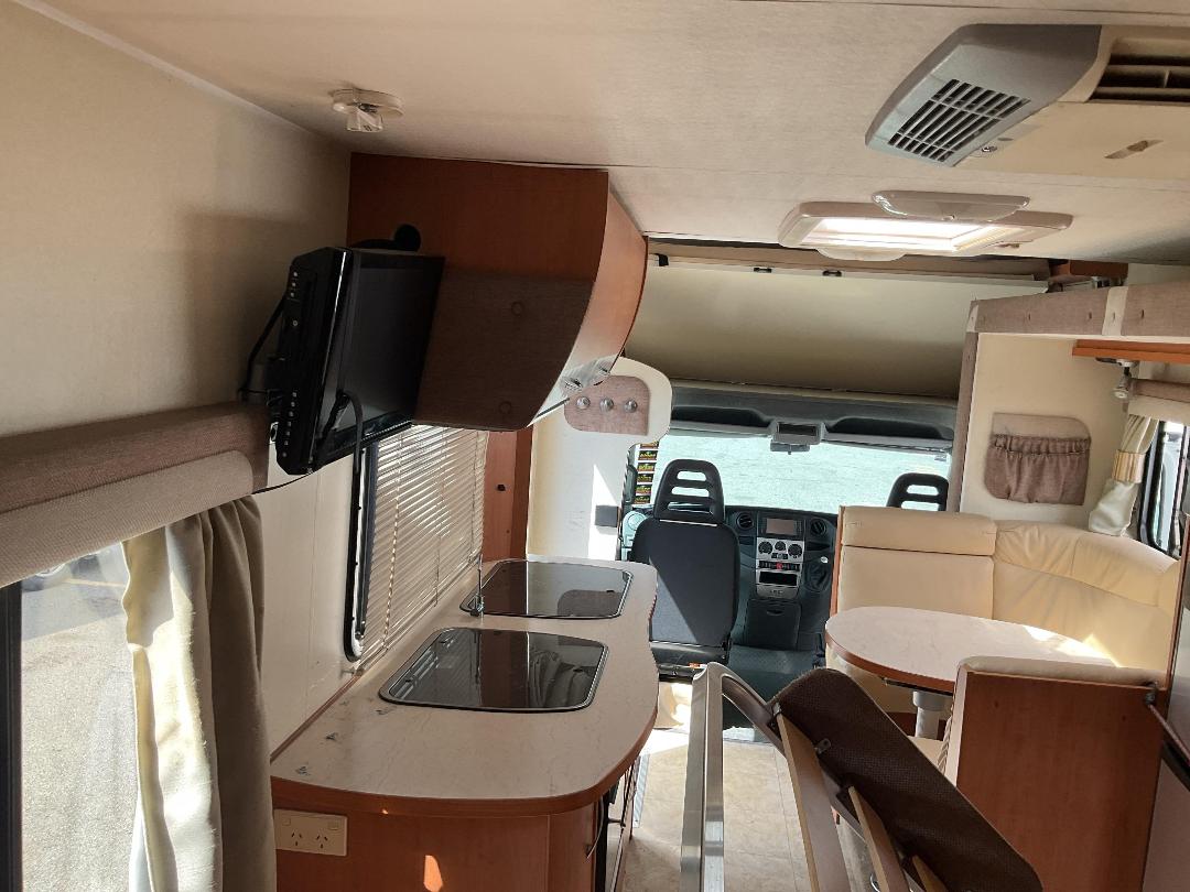 Photo '17' of Iveco Daily WINNEBAGO RV Motorhome Photo '17' of Iveco Daily WINNEBAGO RV Motorhome