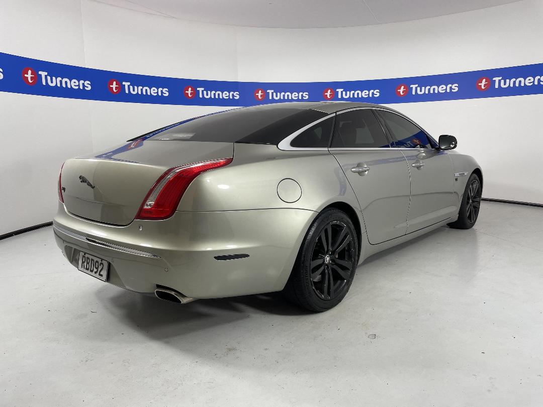 Photo '7' of Jaguar XJ