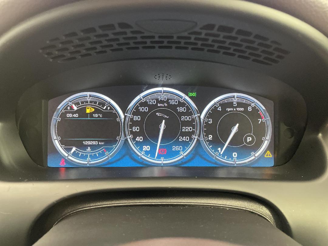 Photo '21' of Jaguar XJ