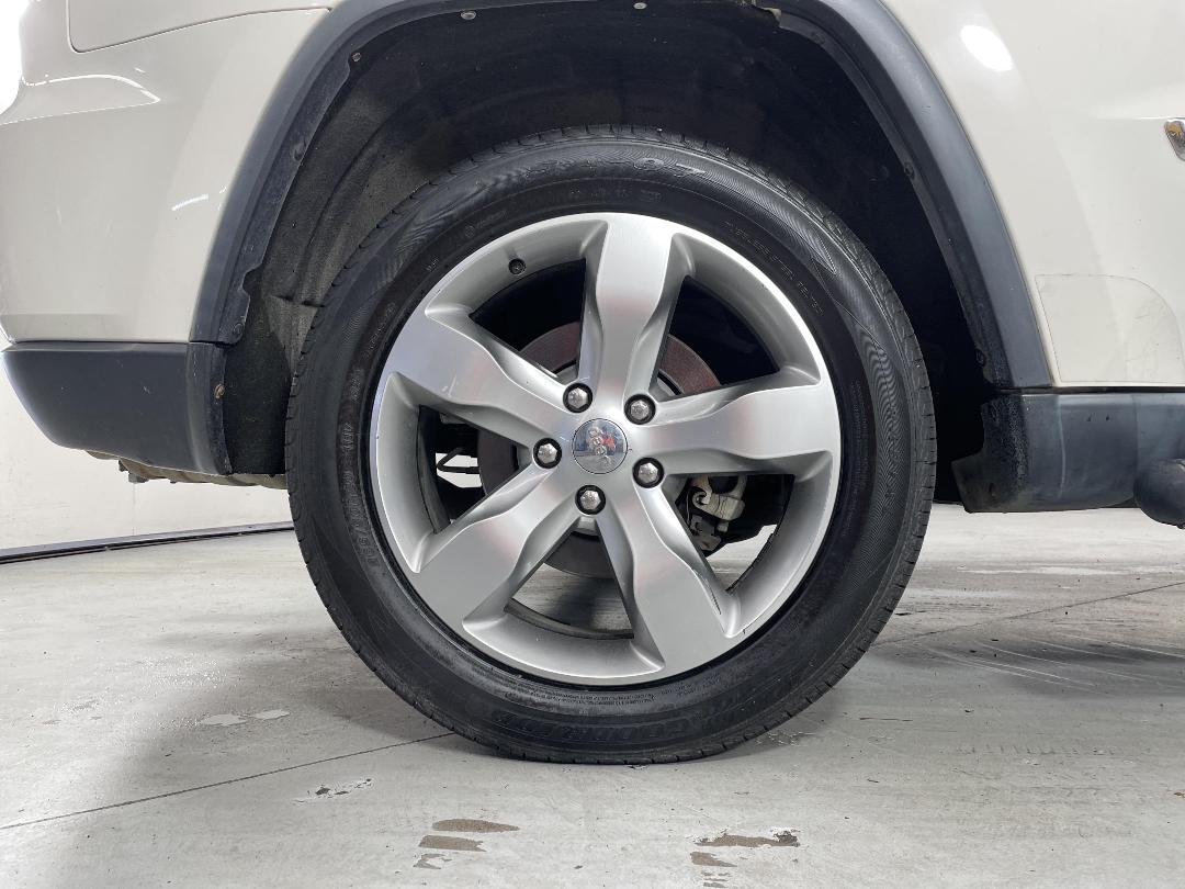 Photo '12' of Jeep Grand Cherokee