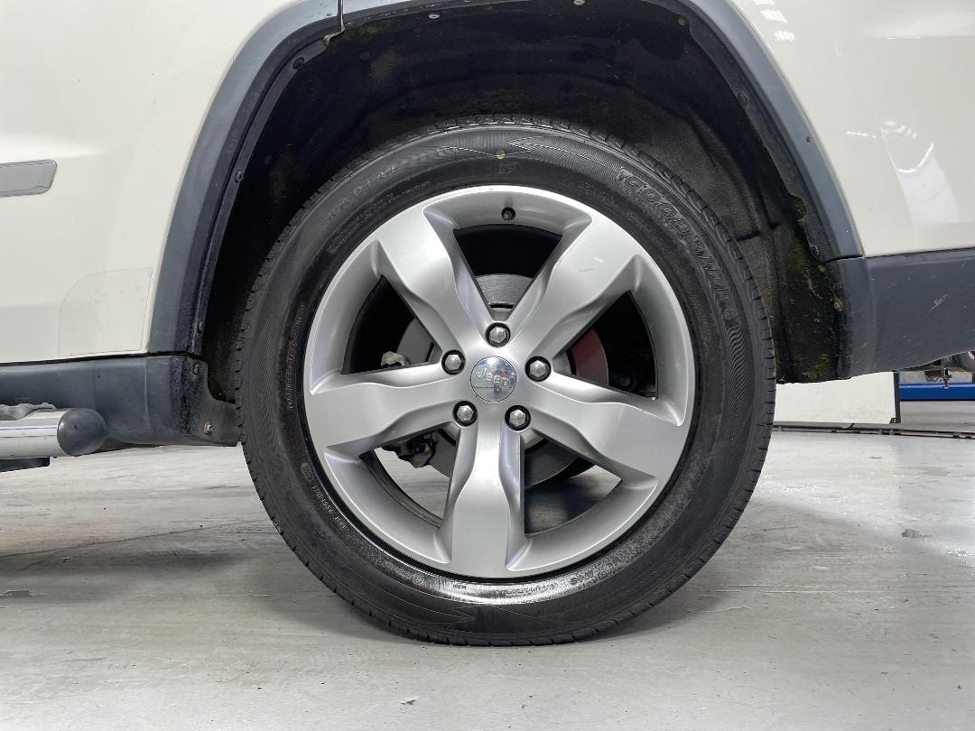 Photo '11' of Jeep Grand Cherokee