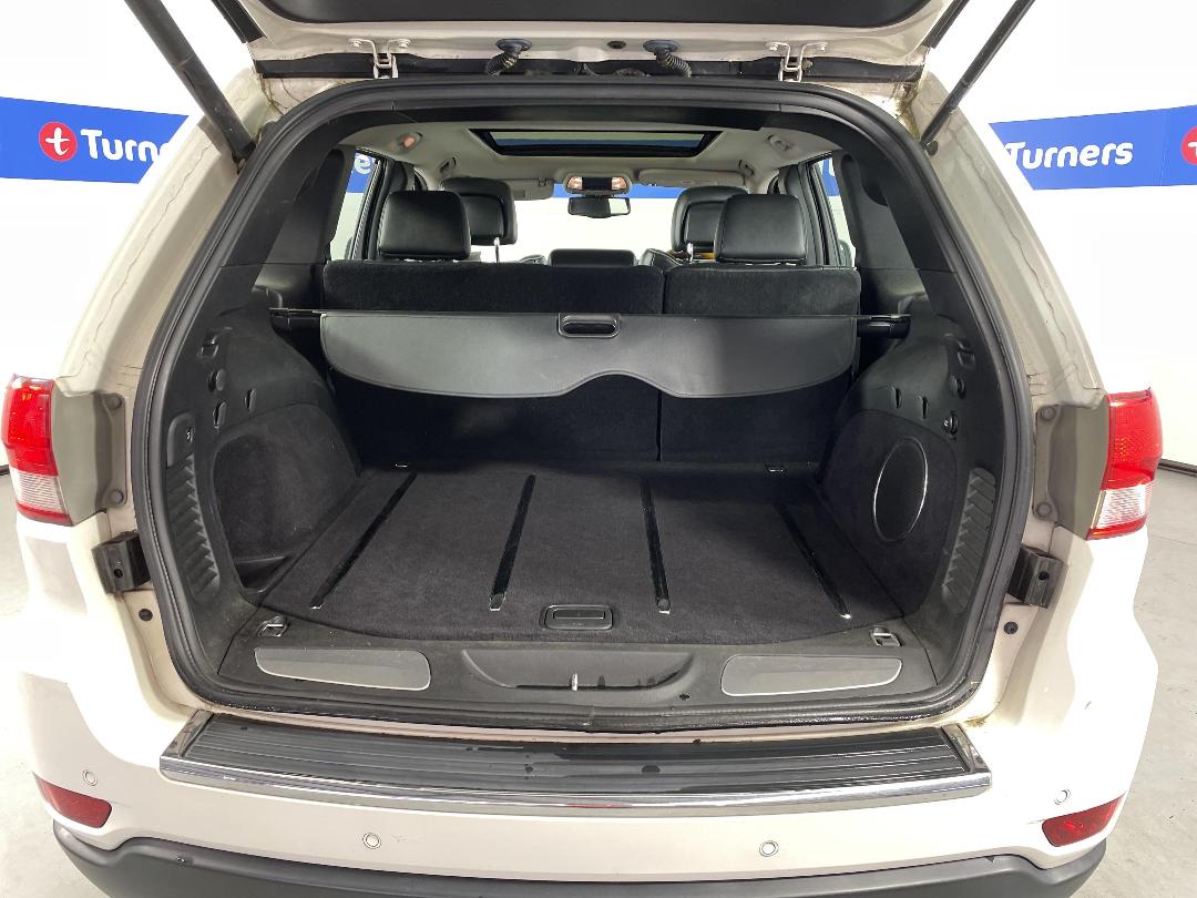 Photo '14' of Jeep Grand Cherokee