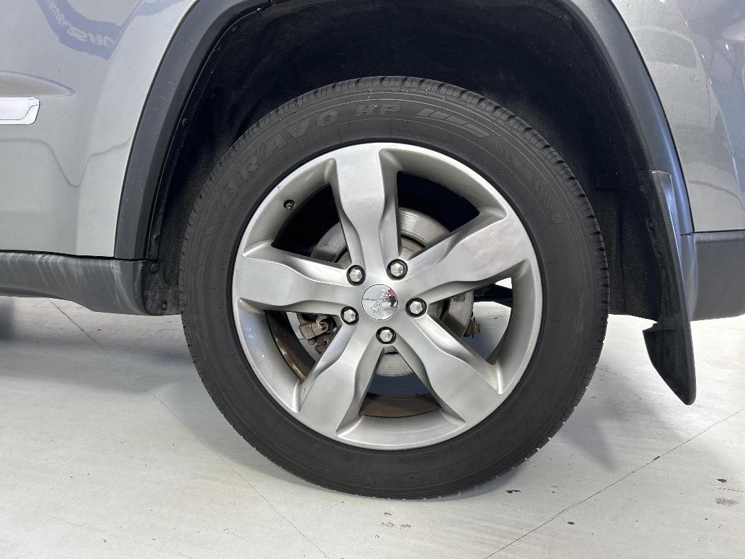 Photo '33' of Jeep Grand Cherokee