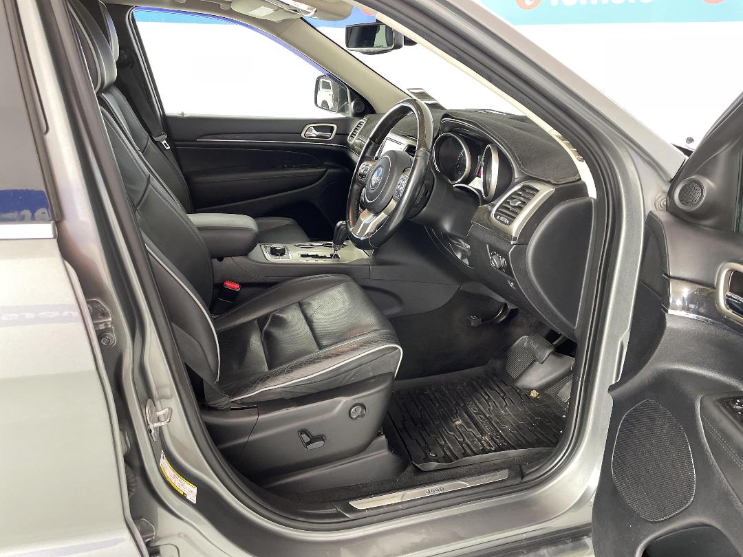 Photo '16' of Jeep Grand Cherokee