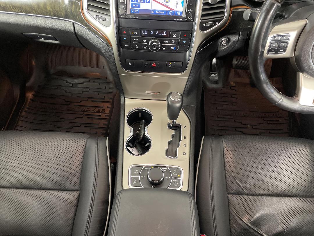 Photo '18' of Jeep Grand Cherokee