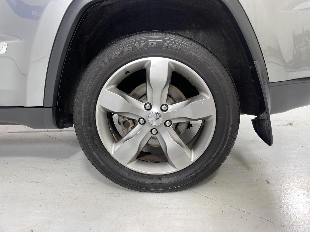 Photo '11' of Jeep Grand Cherokee