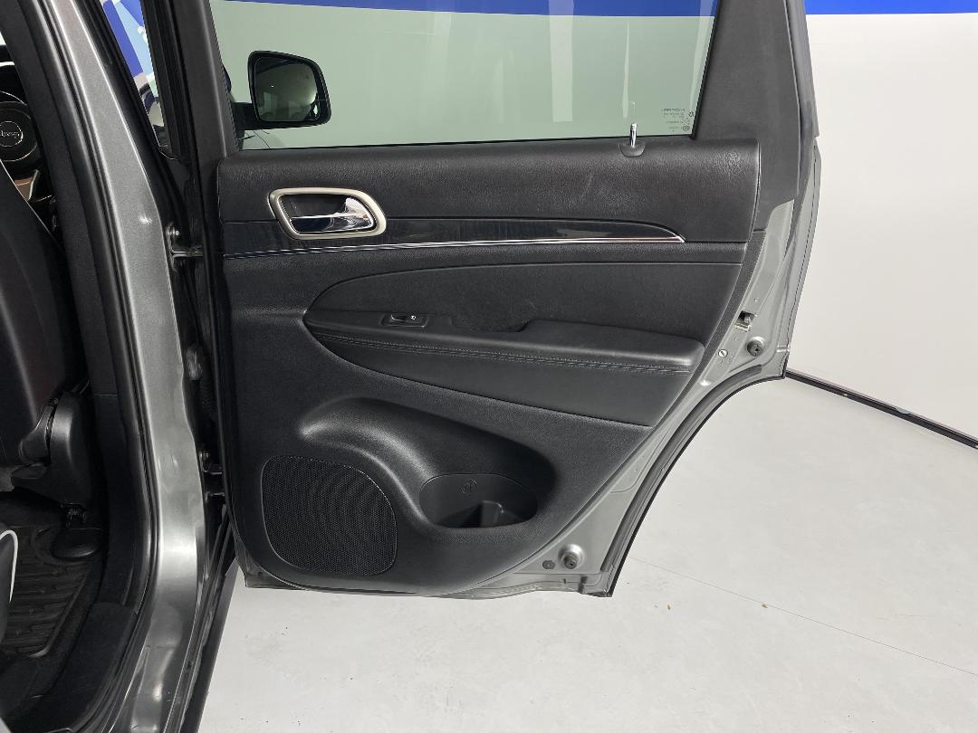 Photo '19' of Jeep Grand Cherokee