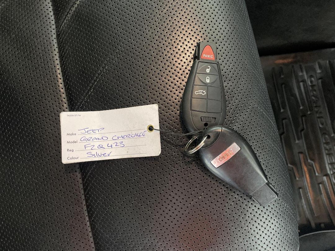 Photo '22' of Jeep Grand Cherokee