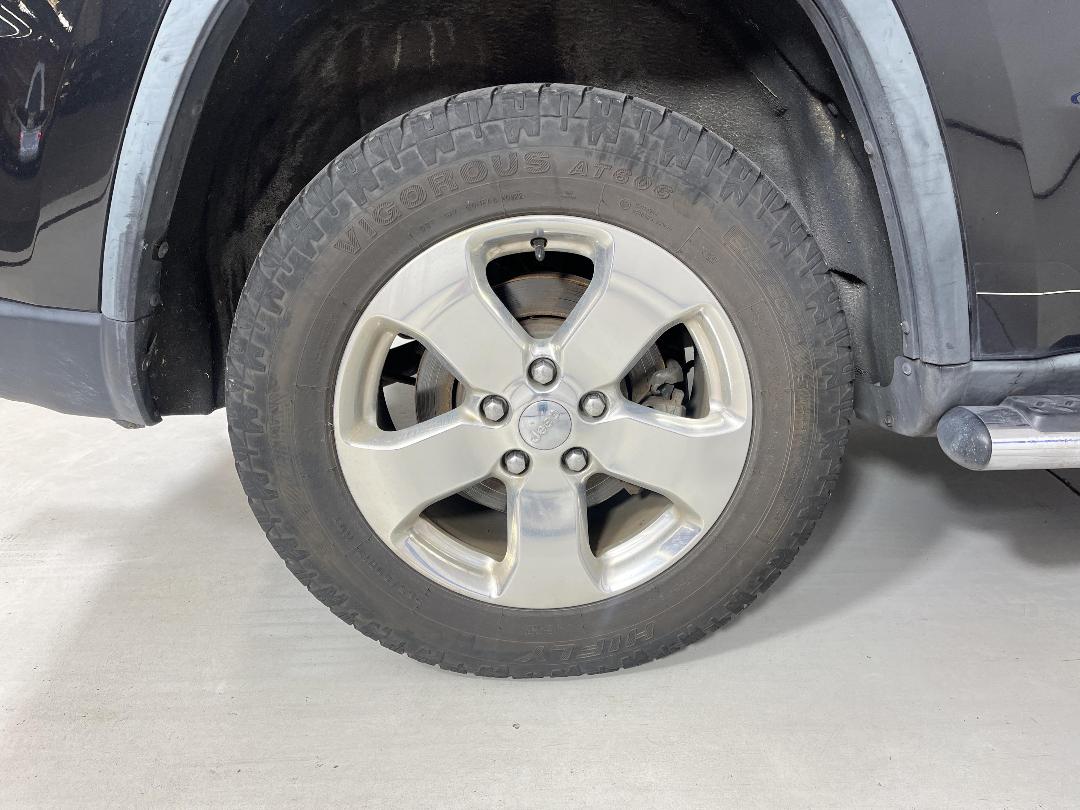 Photo '12' of Jeep Grand Cherokee