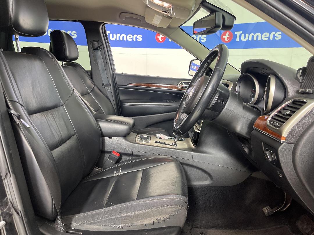 Photo '16' of Jeep Grand Cherokee