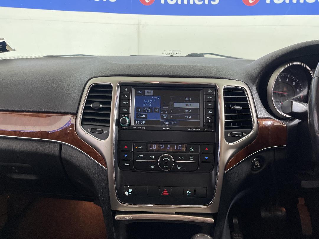 Photo '18' of Jeep Grand Cherokee