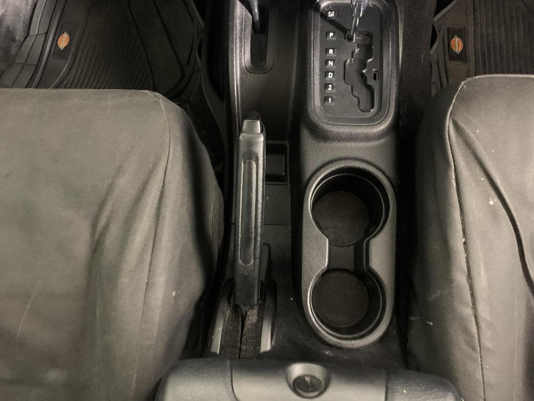 Photo '23' of Jeep Wrangler