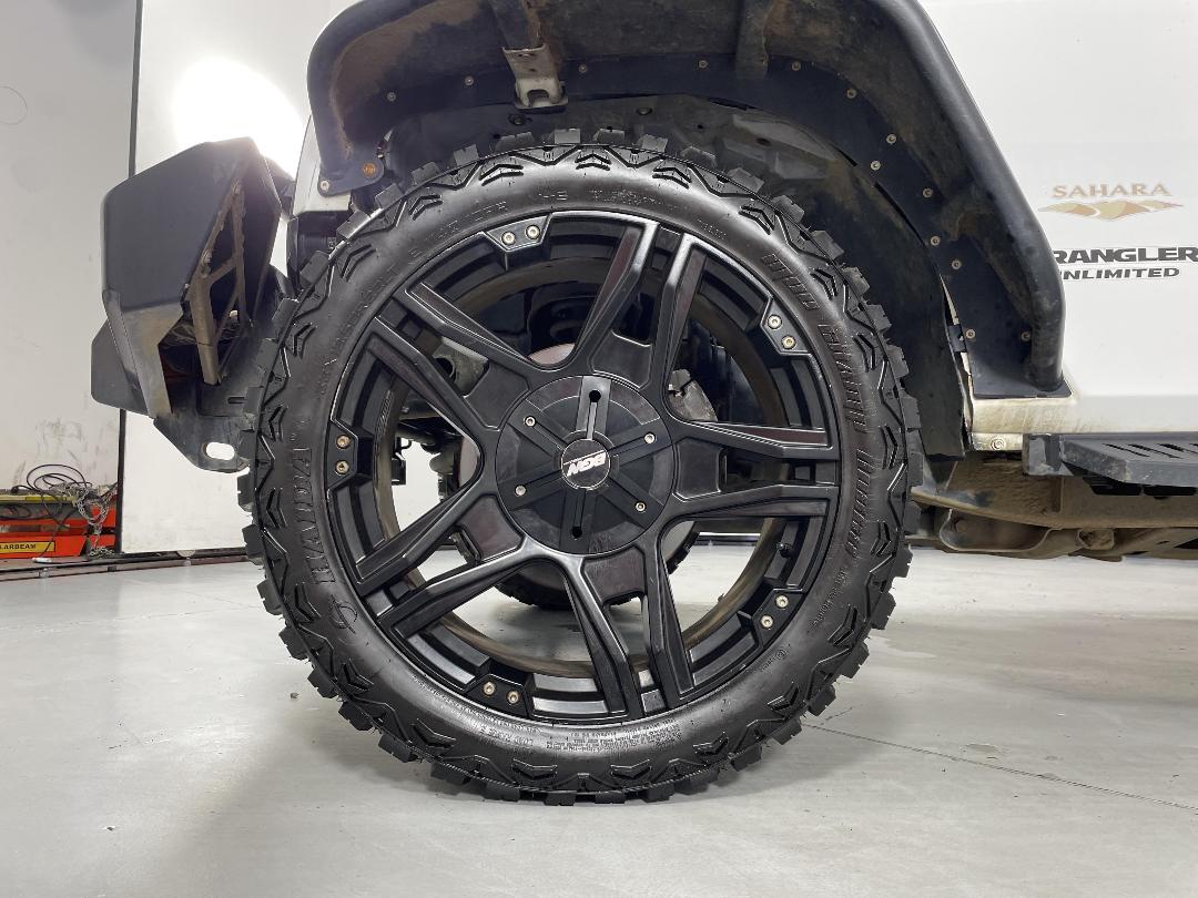 Photo '10' of Jeep Wrangler