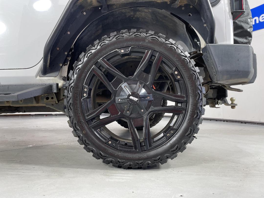 Photo '11' of Jeep Wrangler