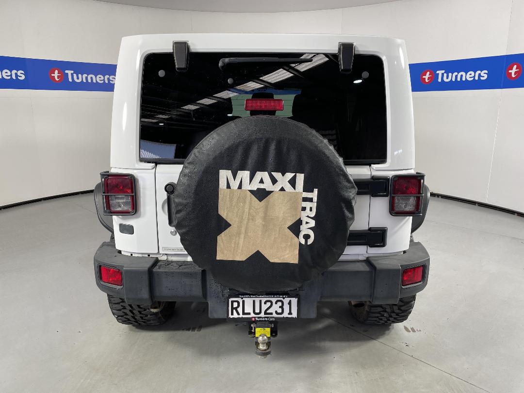 Photo '6' of Jeep Wrangler