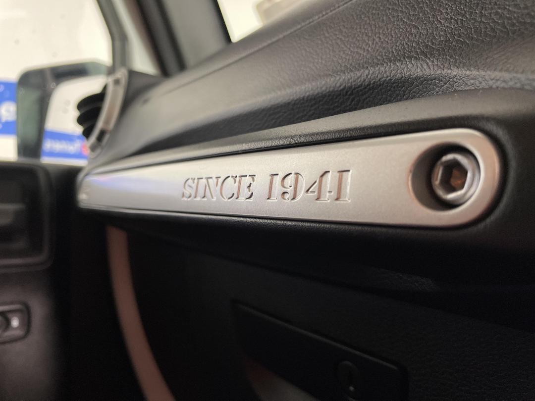 Photo '35' of Jeep Wrangler