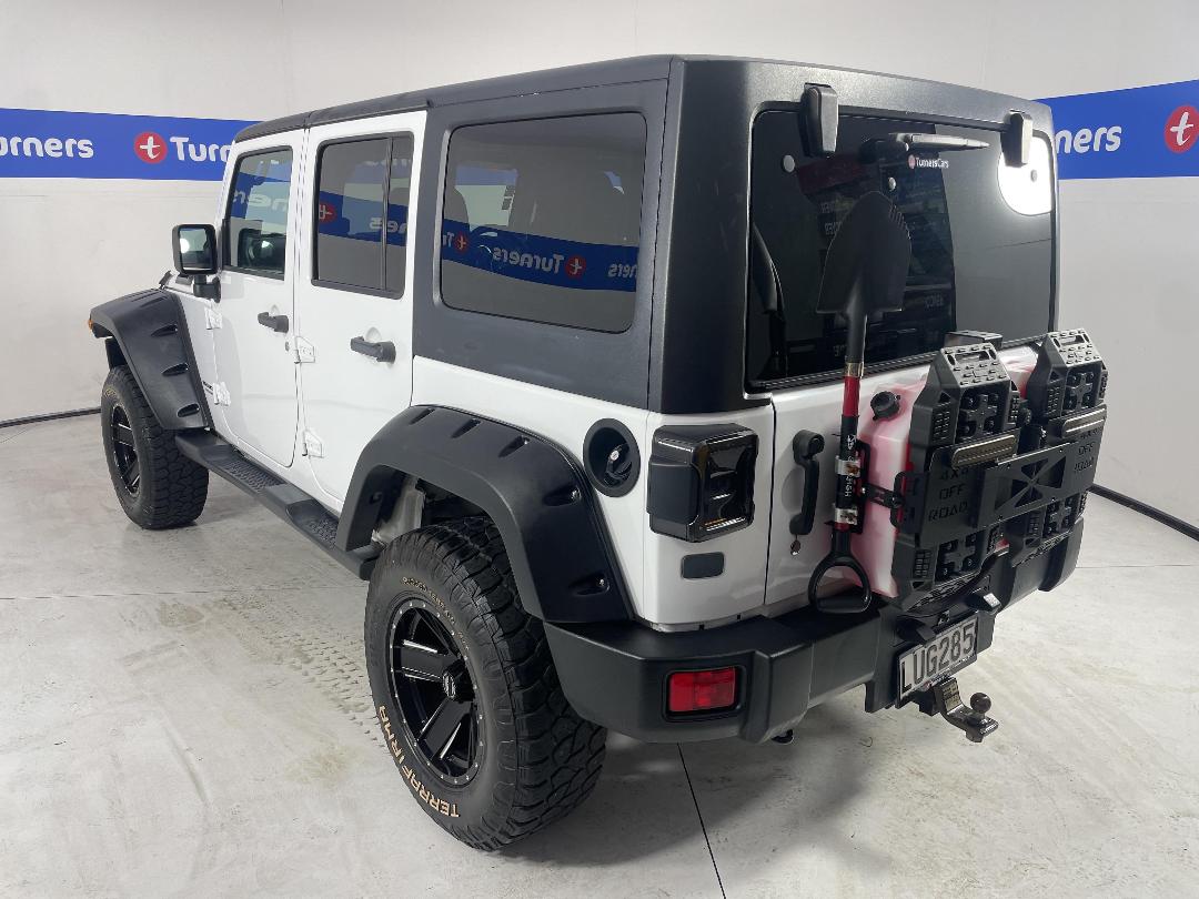 Photo '5' of Jeep Wrangler