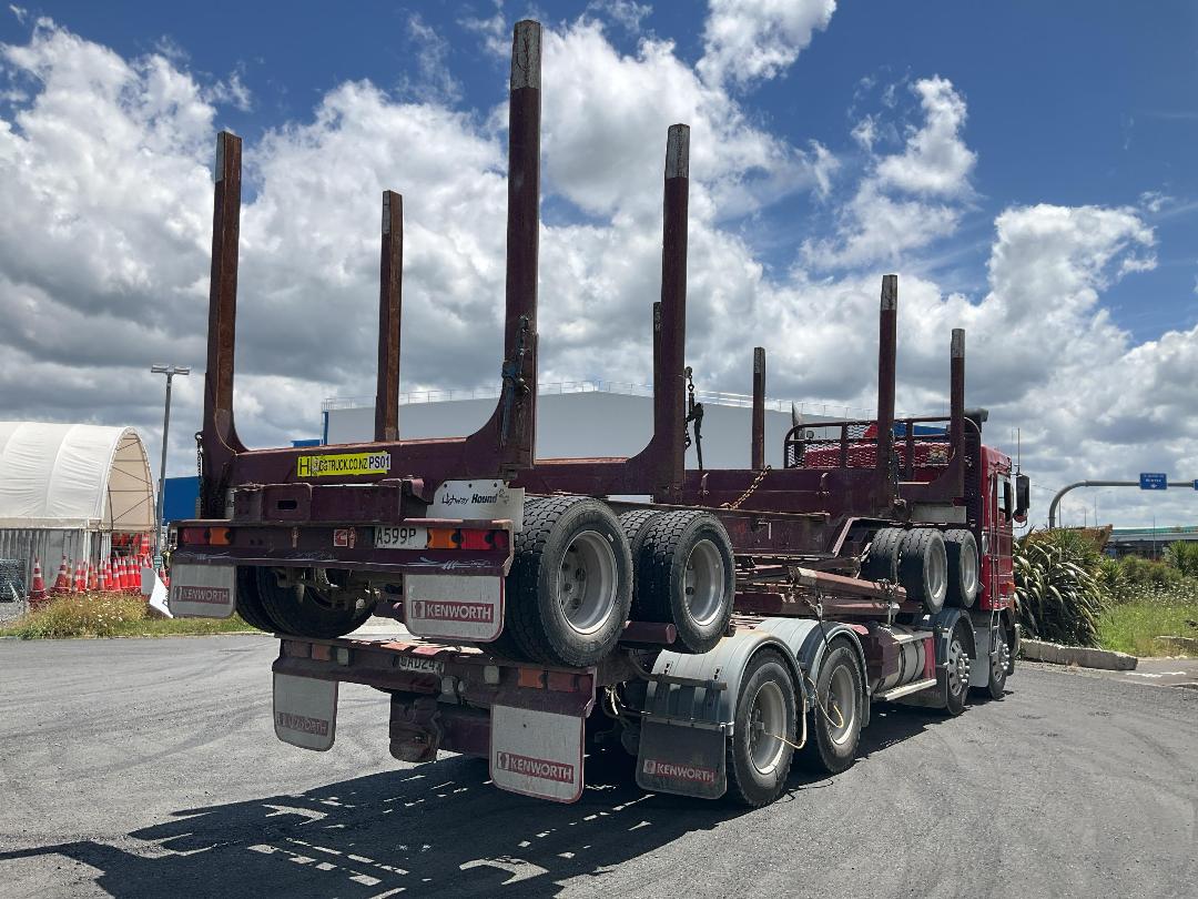 Photo '4' of Kenworth K108 108 Logger