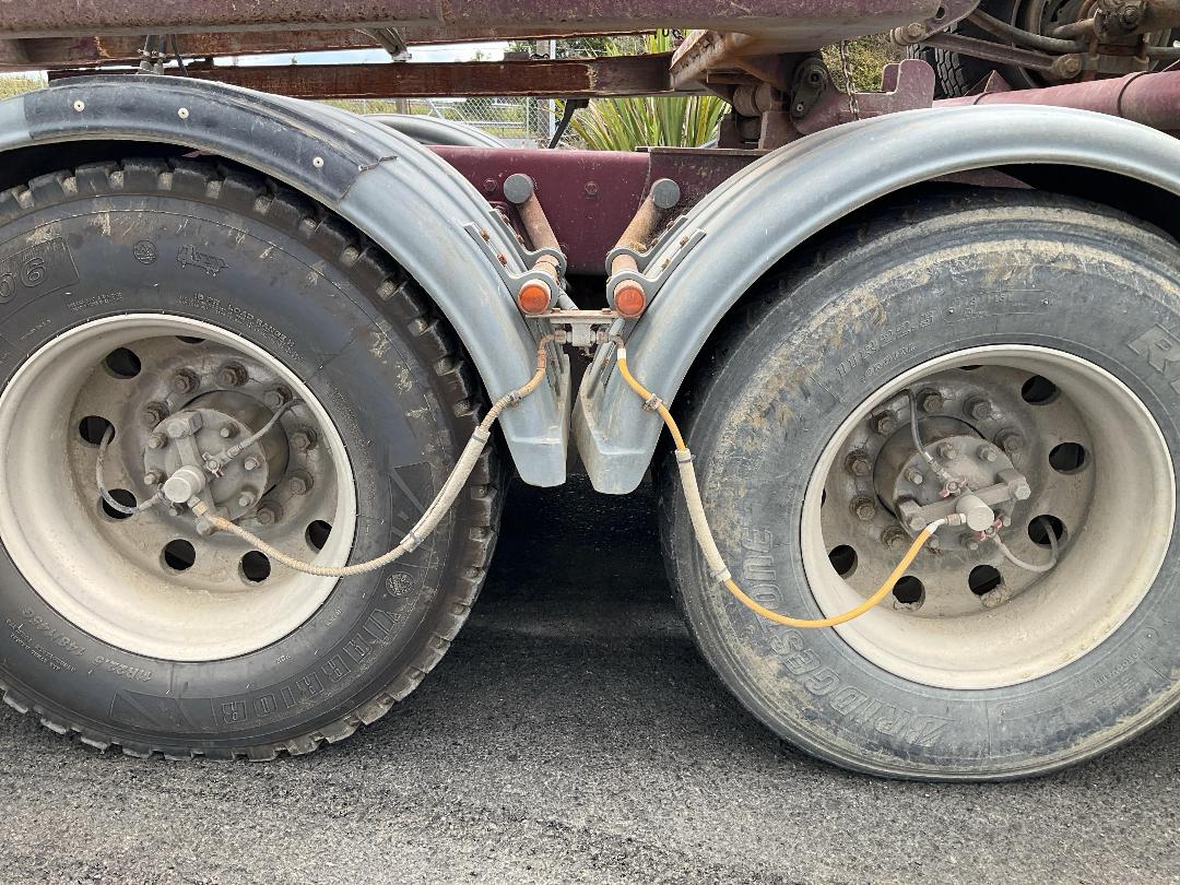 Photo '44' of Kenworth K108 108 Logger