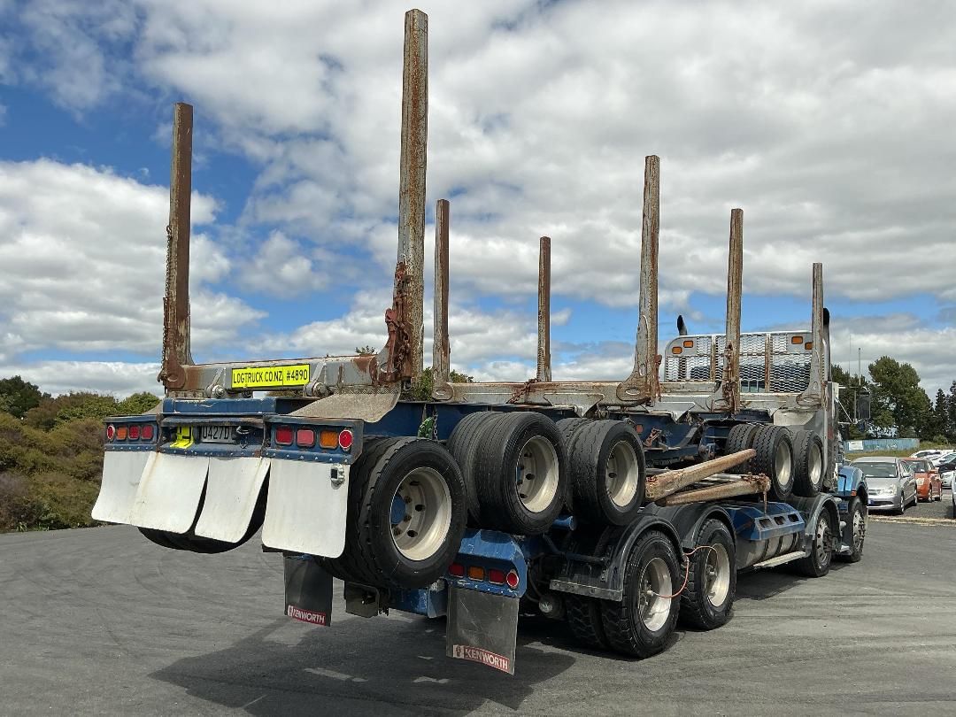 Photo '4' of Kenworth T408 Logger Photo '4' of Kenworth T408 Logger