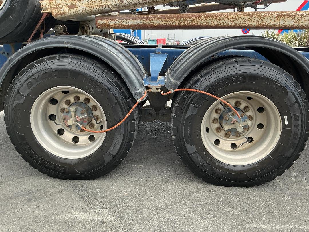 Photo '37' of Kenworth T408 Logger Photo '37' of Kenworth T408 Logger