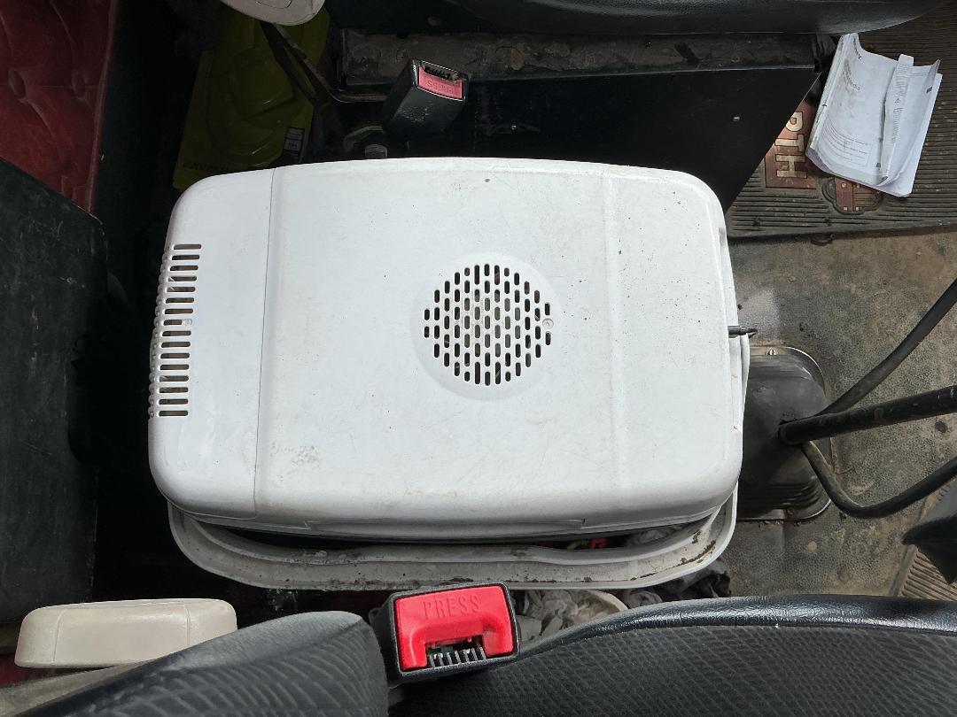 Photo '39' of Kenworth T408 Logger Photo '39' of Kenworth T408 Logger