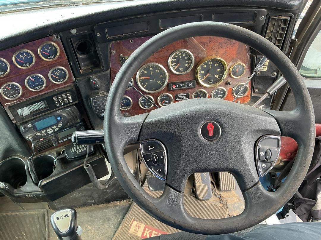 Photo '16' of Kenworth T408 Logger Photo '16' of Kenworth T408 Logger