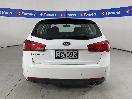 Thumbnail '6' of KIA Cerato