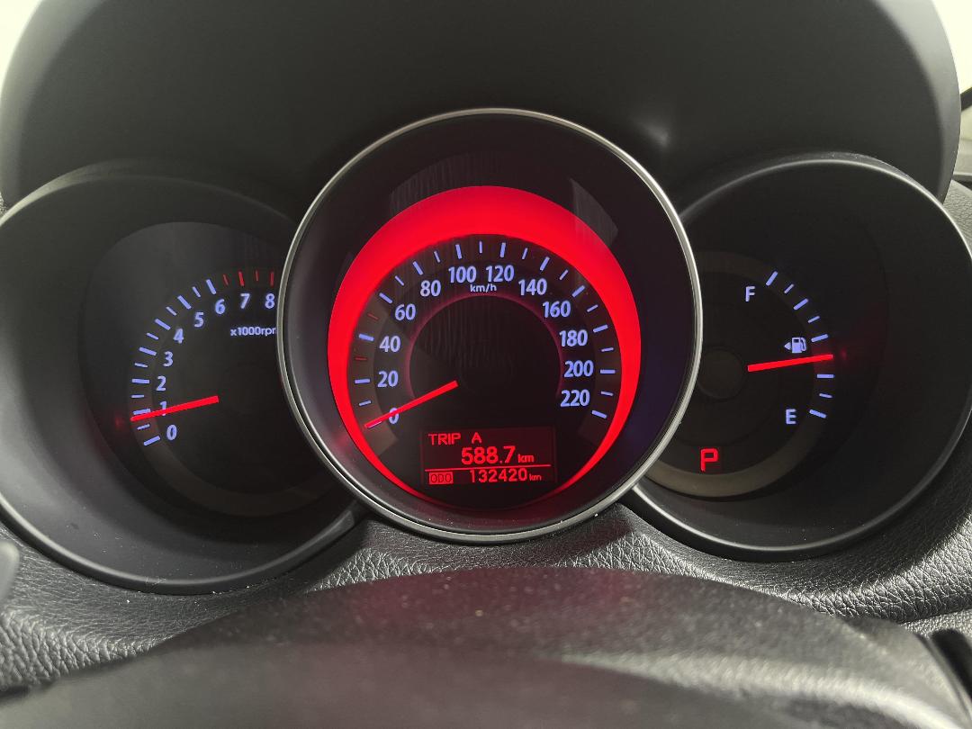 Photo '21' of KIA Cerato