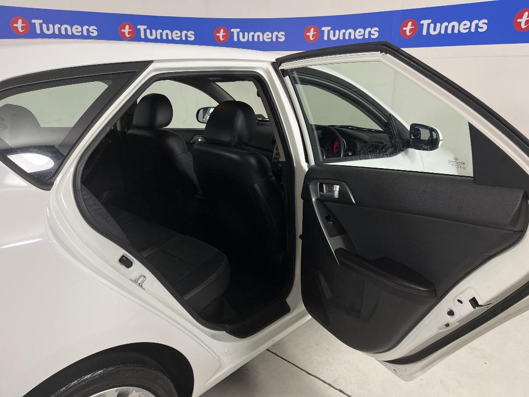 Photo '19' of KIA Cerato