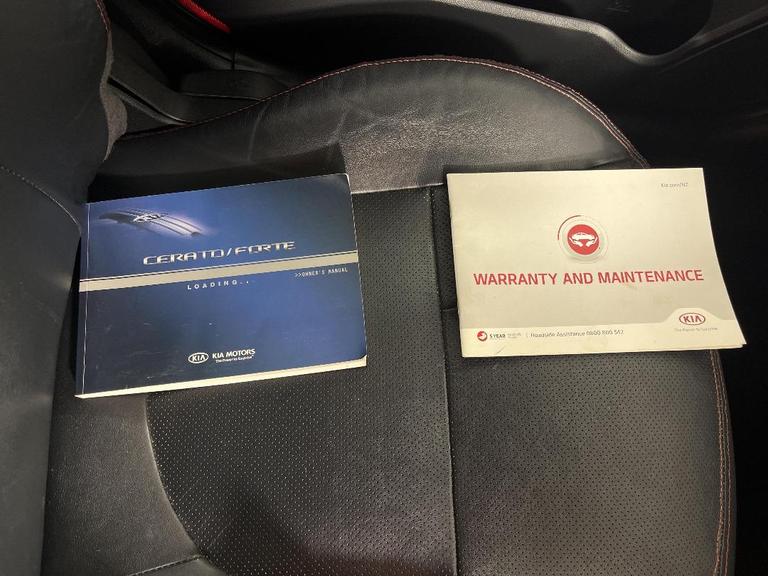 Photo '26' of KIA Cerato