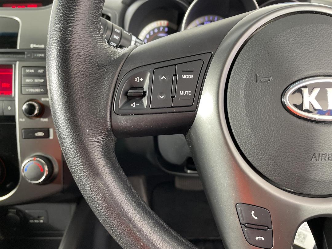 Photo '26' of KIA Cerato Photo '26' of KIA Cerato