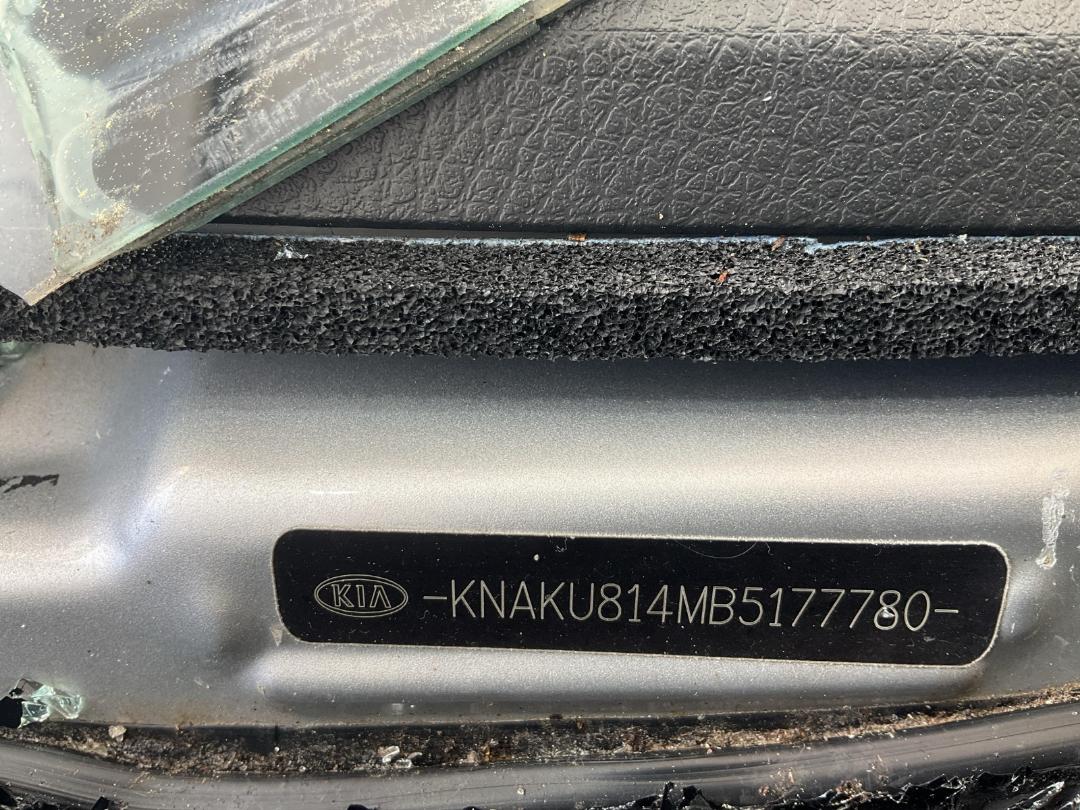 Photo '33' of KIA Sorento R