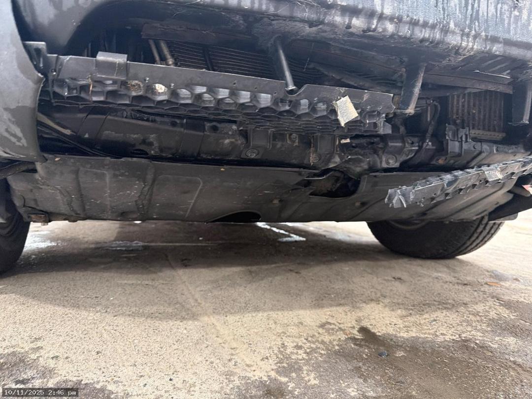 Photo '8' of KIA Sorento R EX Photo '8' of KIA Sorento R EX